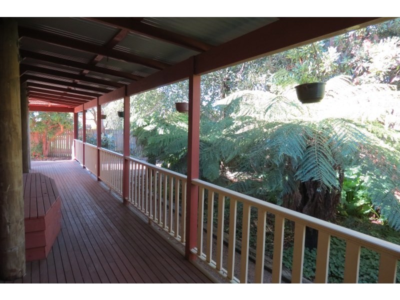 74 North Street, Robertson NSW 2577