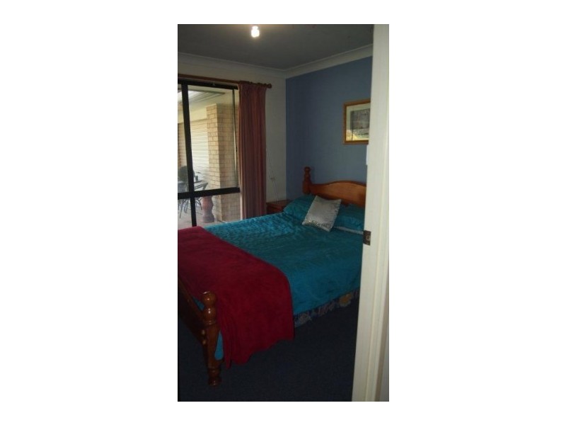 10 Meryla Street, Robertson NSW 2577