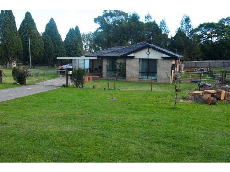 10 Meryla Street, Robertson NSW 2577