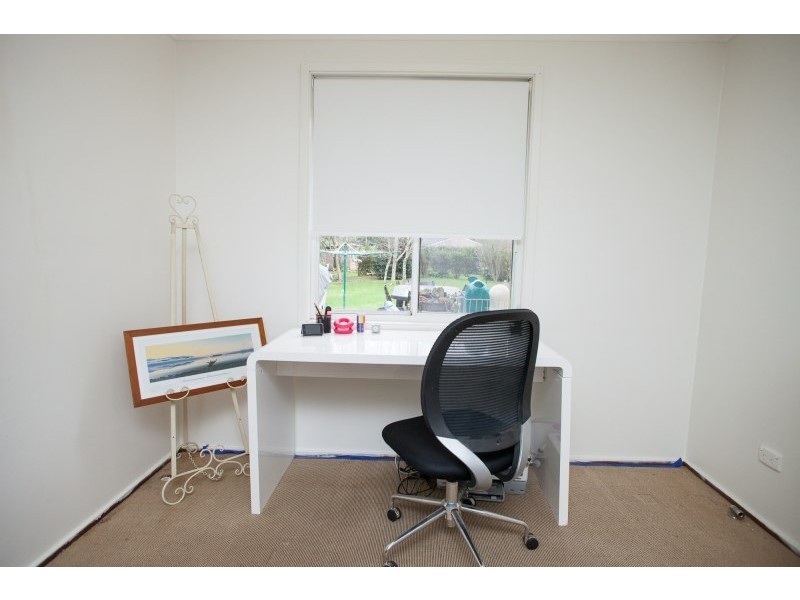 8 Hoddle Street, Robertson NSW 2577