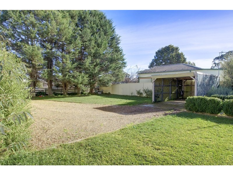 15 Sydney Street, New Berrima NSW 2577