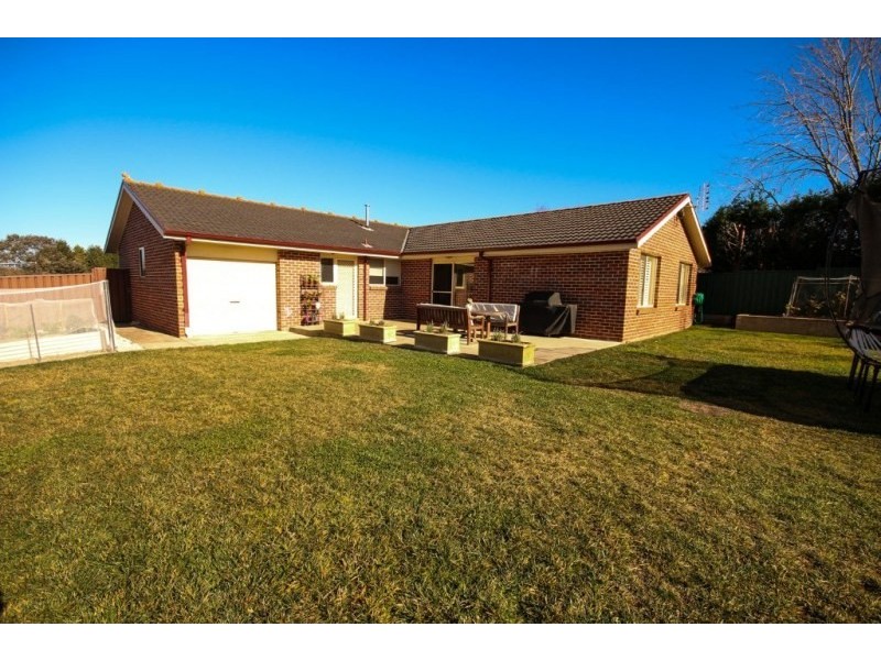 5 Tulip Close, Bowral NSW 2576
