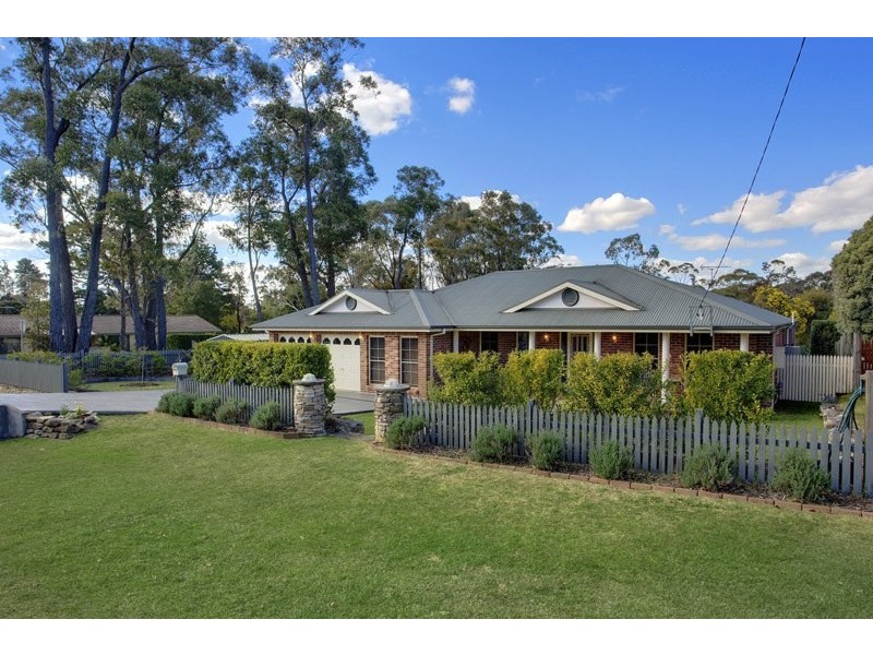 19 Banksia Street, Colo Vale NSW 2575