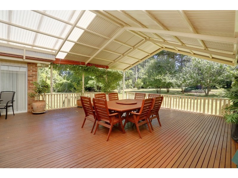 18 Elizabeth Street, Burradoo NSW 2576