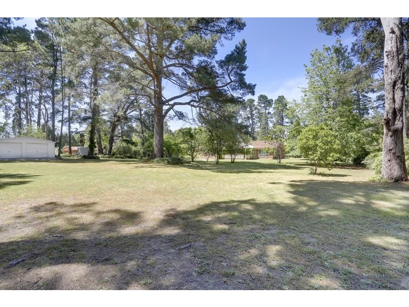 18 Elizabeth Street, Burradoo NSW 2576