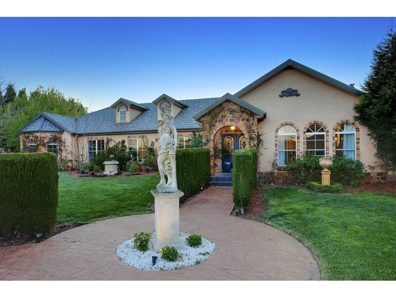 1 Songline Place, Burradoo NSW 2576