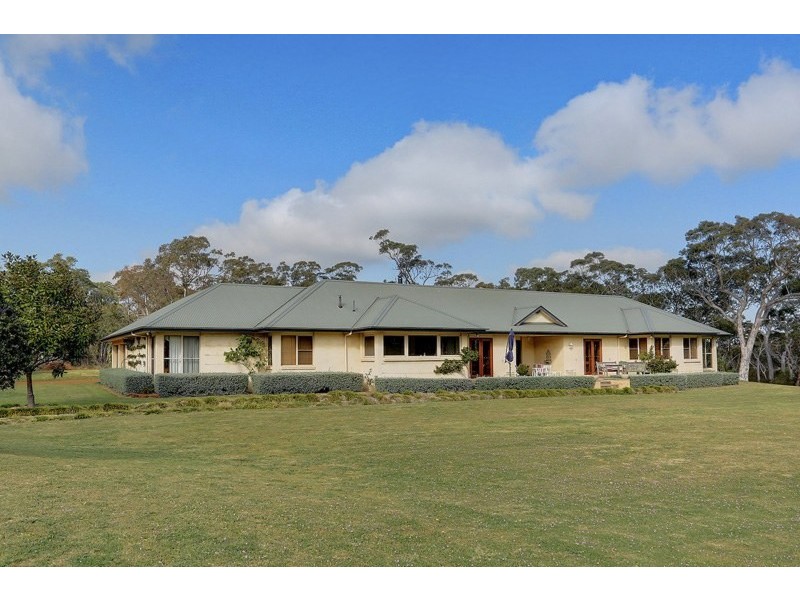 70 Birchforest Place, Berrima NSW 2577