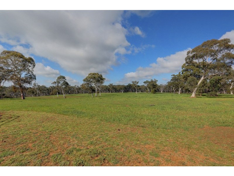 70 Birchforest Place, Berrima NSW 2577