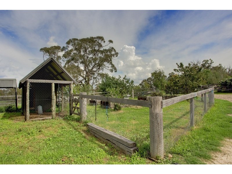 380 Old Coowong Road, Canyonleigh NSW 2577