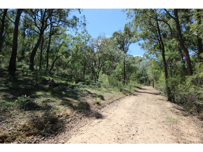 1373 Tugalong Road, Canyonleigh NSW 2577