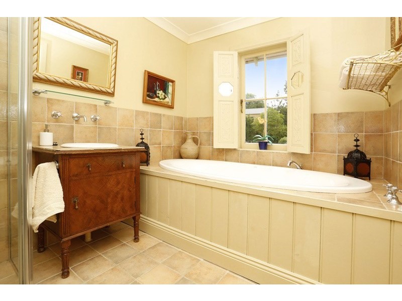 8 Wilshire Street, Berrima NSW 2577