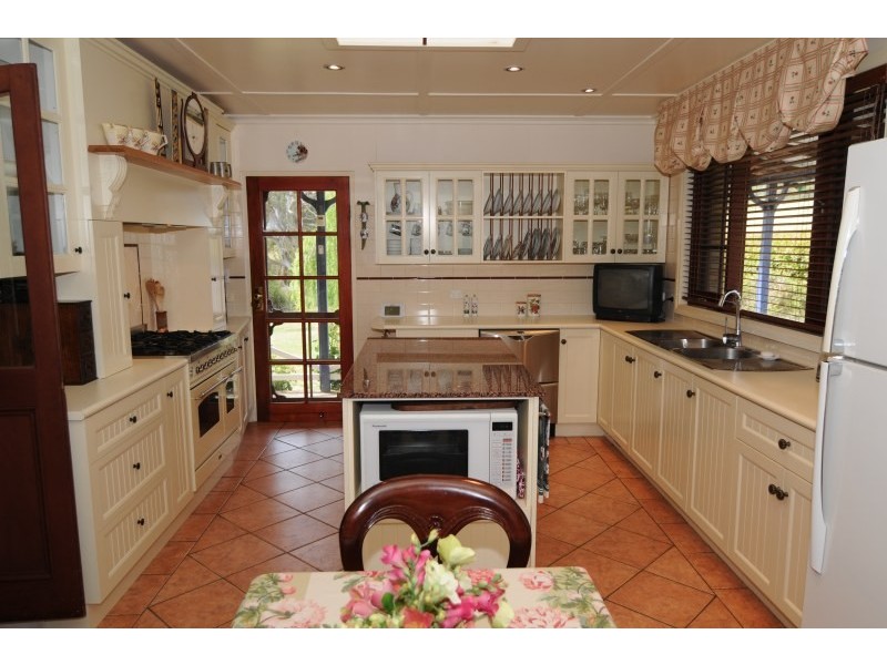 3409 Wombeyan Caves Road, Bullio NSW 2575