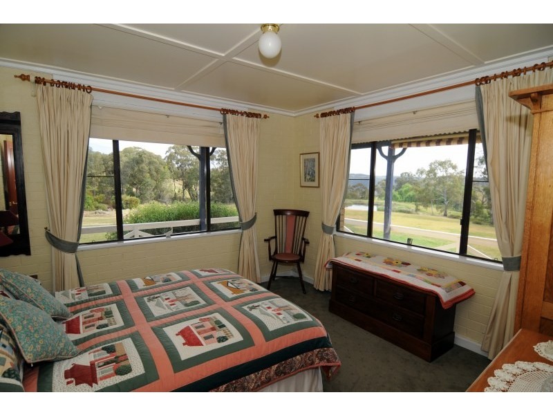 3409 Wombeyan Caves Road, Bullio NSW 2575