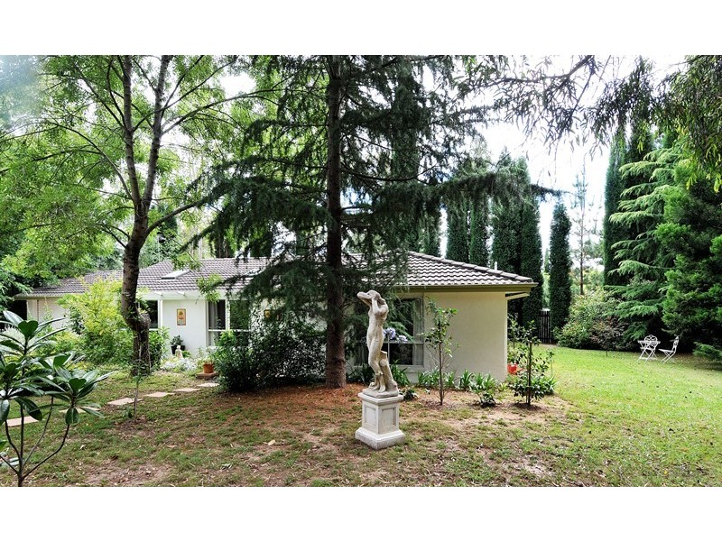 23 Nerang Street, Burradoo NSW 2576