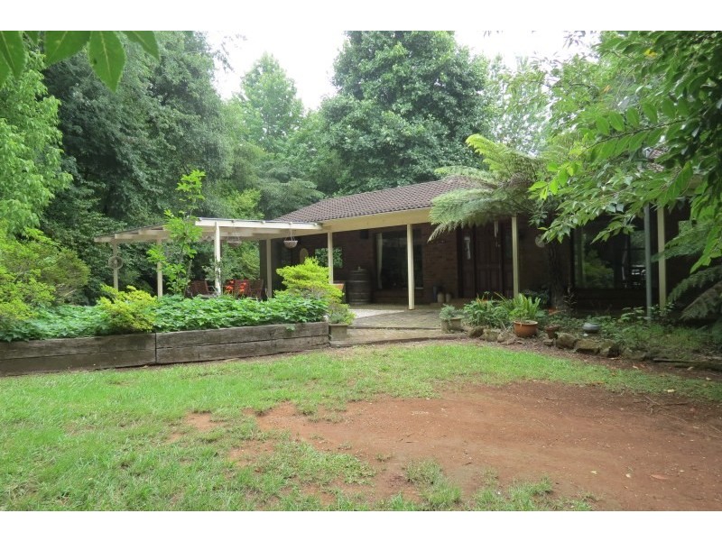 2 McGuinness Drive, Robertson NSW 2577