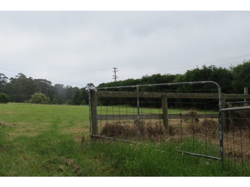 2 McGuinness Drive, Robertson NSW 2577