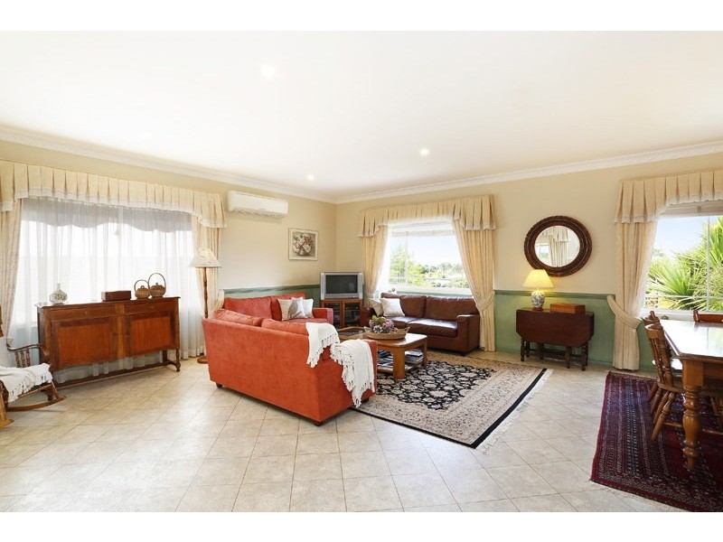 4 Bronwyn Place, Bowral NSW 2576