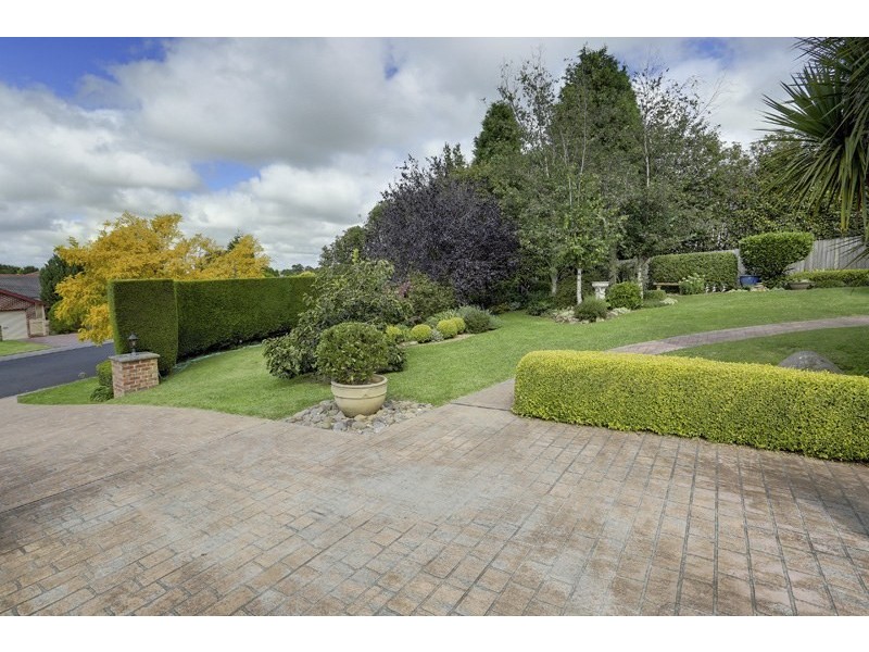 4 Bronwyn Place, Bowral NSW 2576