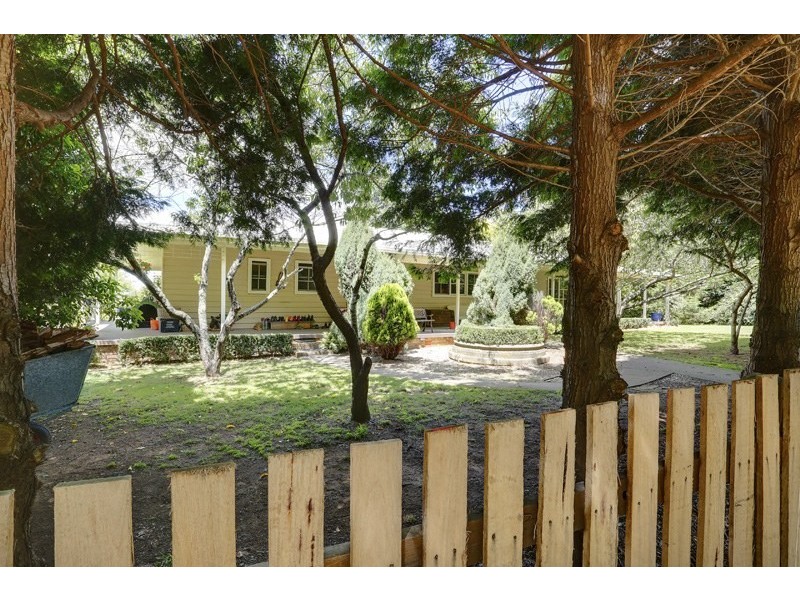 1518 Wombeyan Caves Road, High Range NSW 2575
