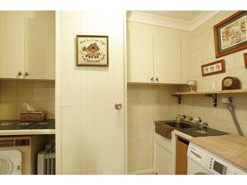 15 Elm Street, Colo Vale NSW 2575