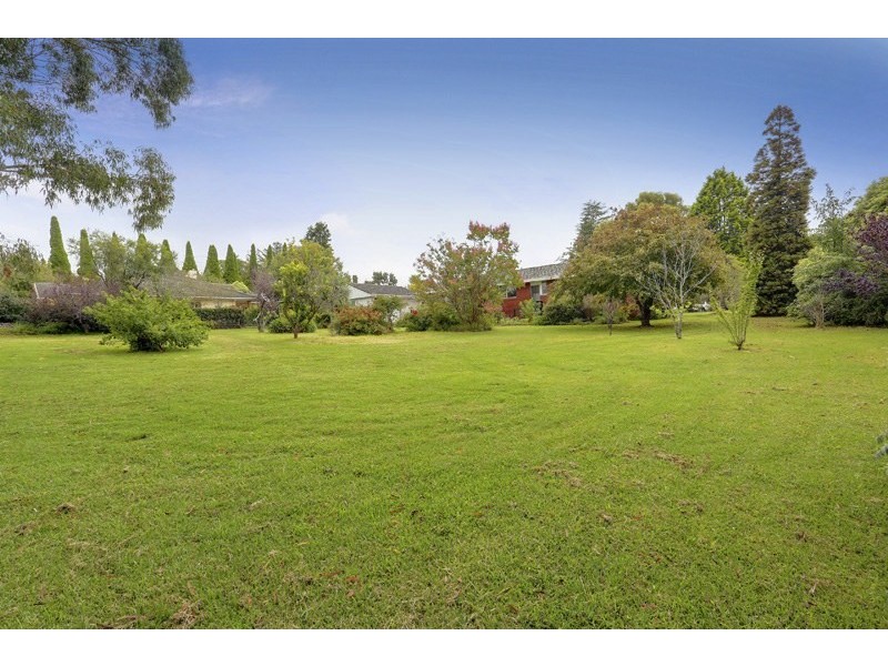 41 Toongoon Road, Burradoo NSW 2576