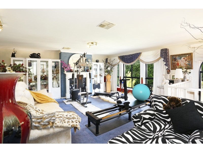 2 Carisbrooke Row, Bowral NSW 2576