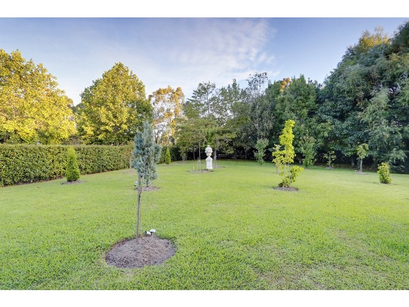 2 Carisbrooke Row, Bowral NSW 2576