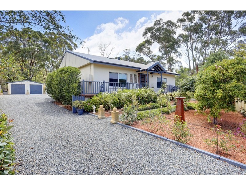 15 Links Place, Willow Vale NSW 2575