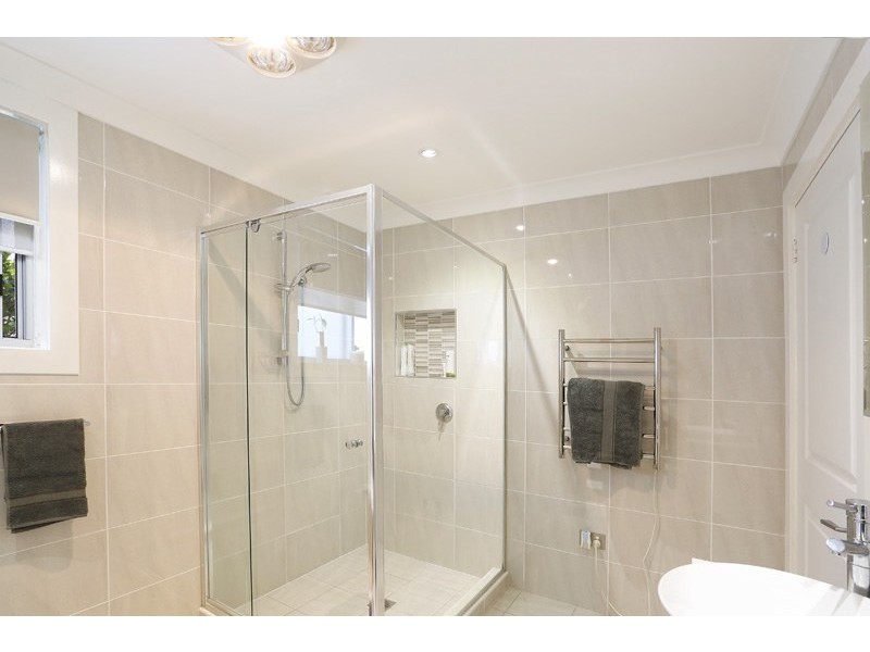 15 Links Place, Willow Vale NSW 2575