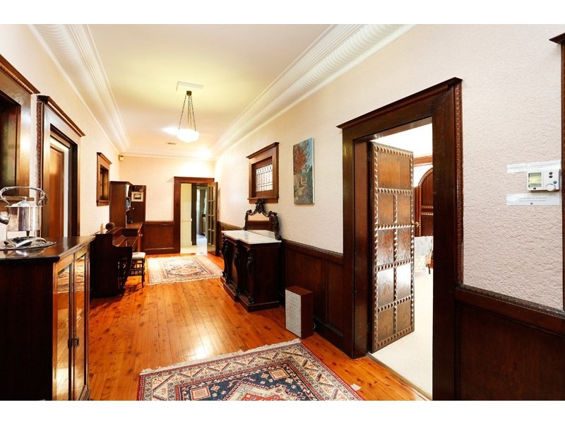 12 Railway Road, Burradoo NSW 2576