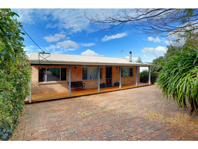 51 Mackeys Lane, Robertson NSW 2577
