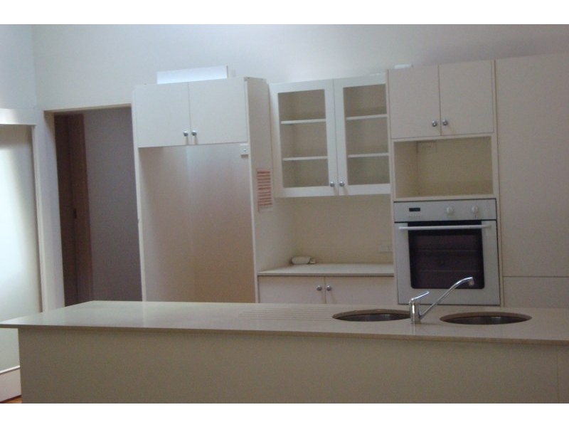 2 St James Close, Burradoo NSW 2576