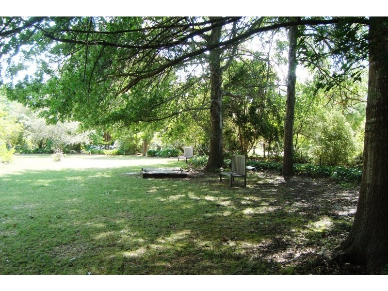 2 St James Close, Burradoo NSW 2576