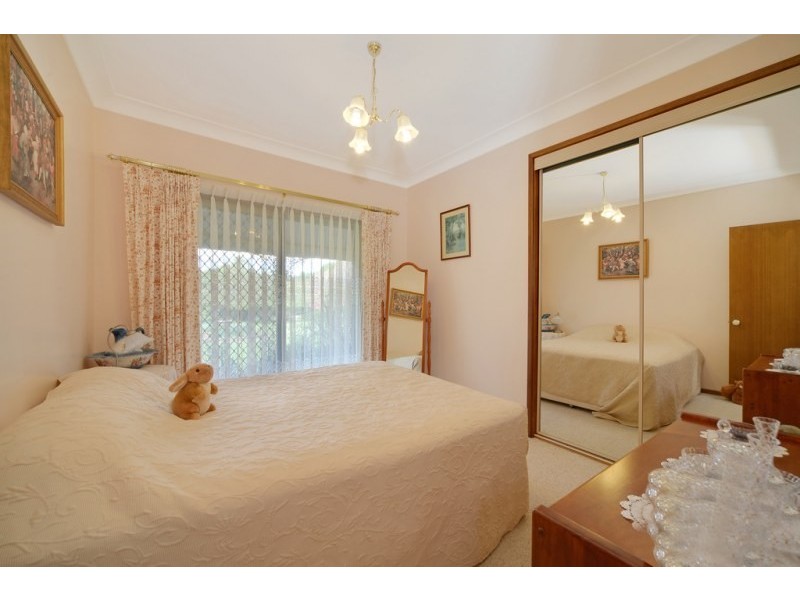 37-39 Caalong Street, Robertson NSW 2577