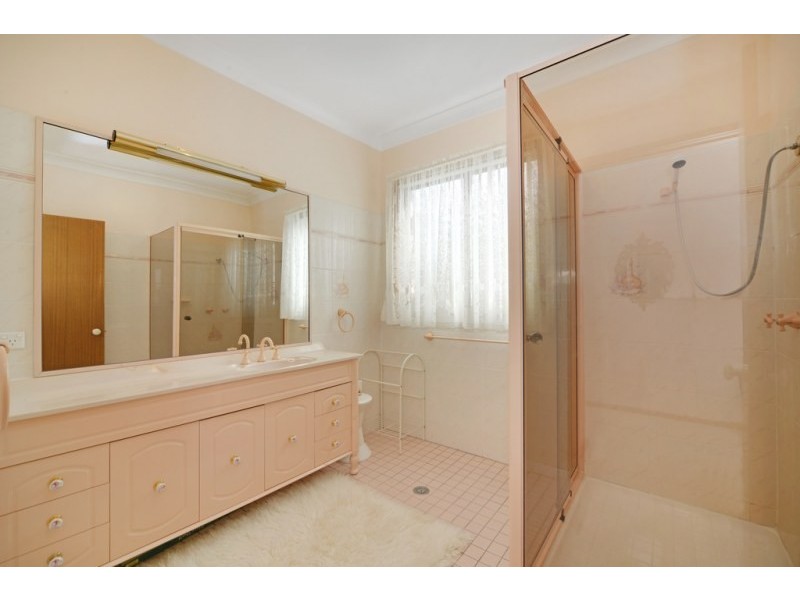 37-39 Caalong Street, Robertson NSW 2577