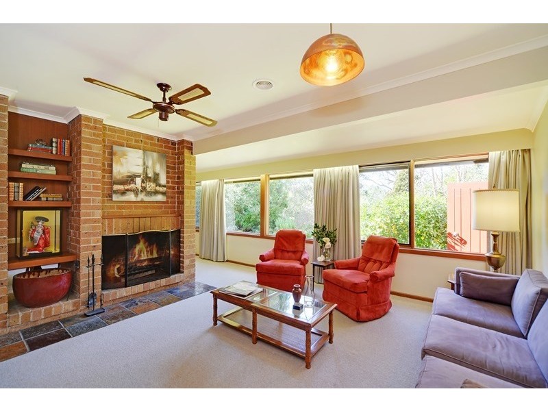 2 Hopewood Road, Bowral NSW 2576