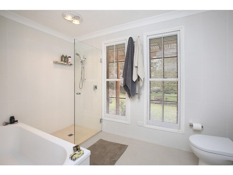 19 Hurlingham Avenue, Burradoo NSW 2576