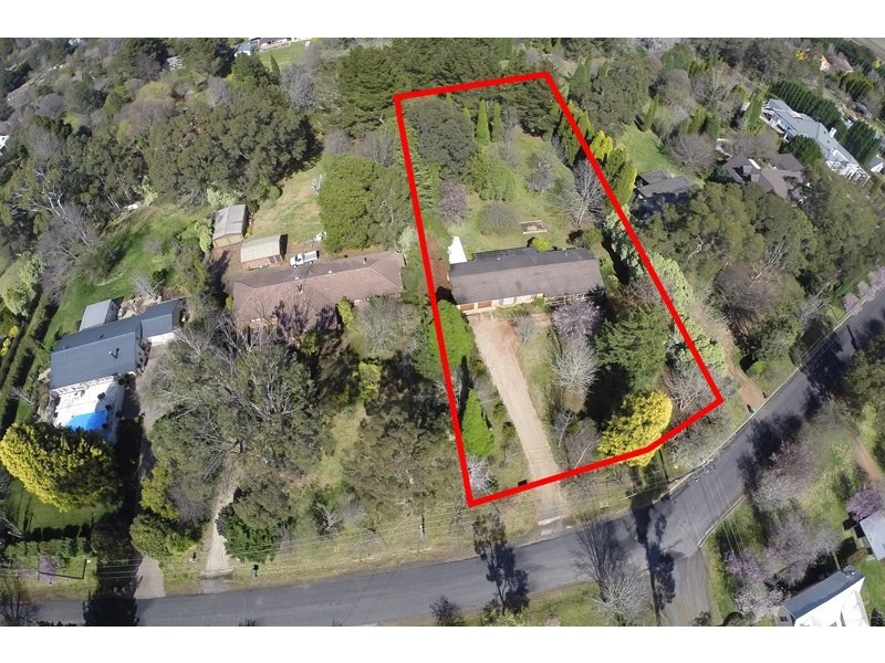 19 Hurlingham Avenue, Burradoo NSW 2576