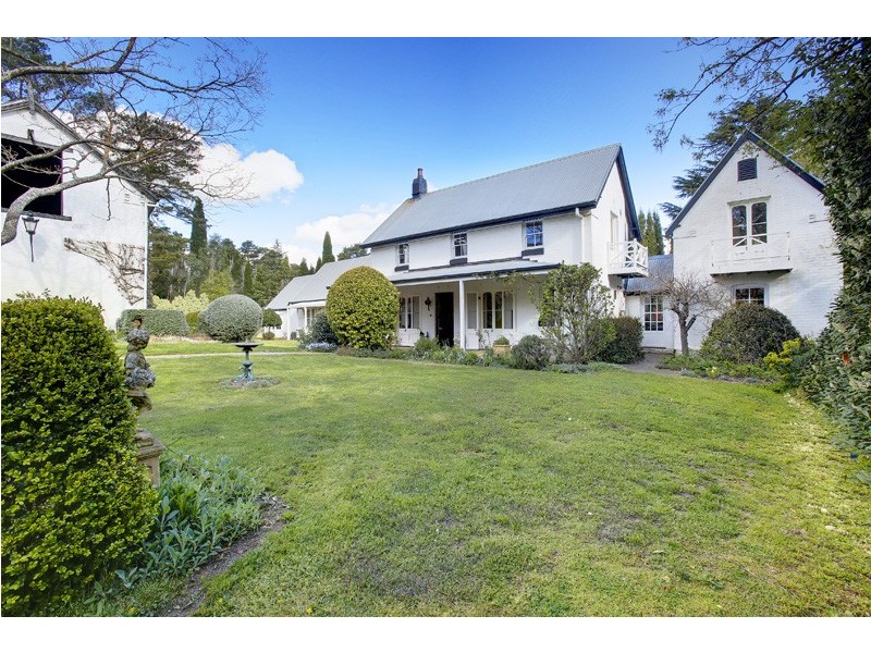 83 Burradoo Road, Burradoo NSW 2576