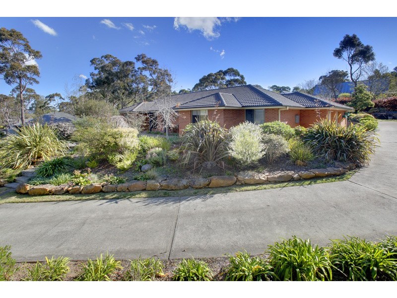 4 Warrigal Street, Mittagong NSW 2575