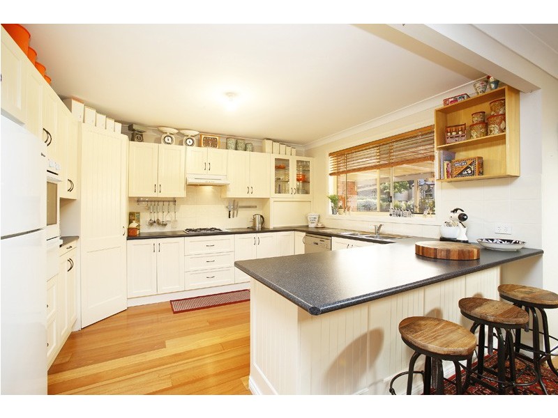 4 Warrigal Street, Mittagong NSW 2575