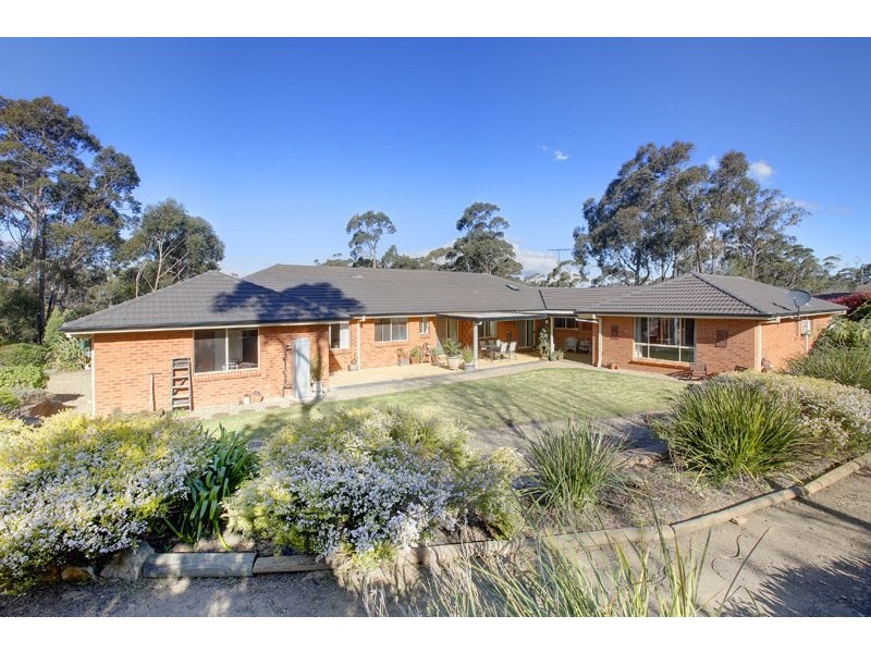 4 Warrigal Street, Mittagong NSW 2575