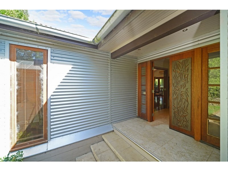 18 Charlotte Street, Robertson NSW 2577