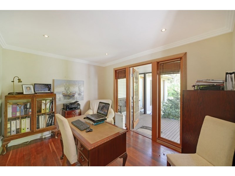 18 Charlotte Street, Robertson NSW 2577