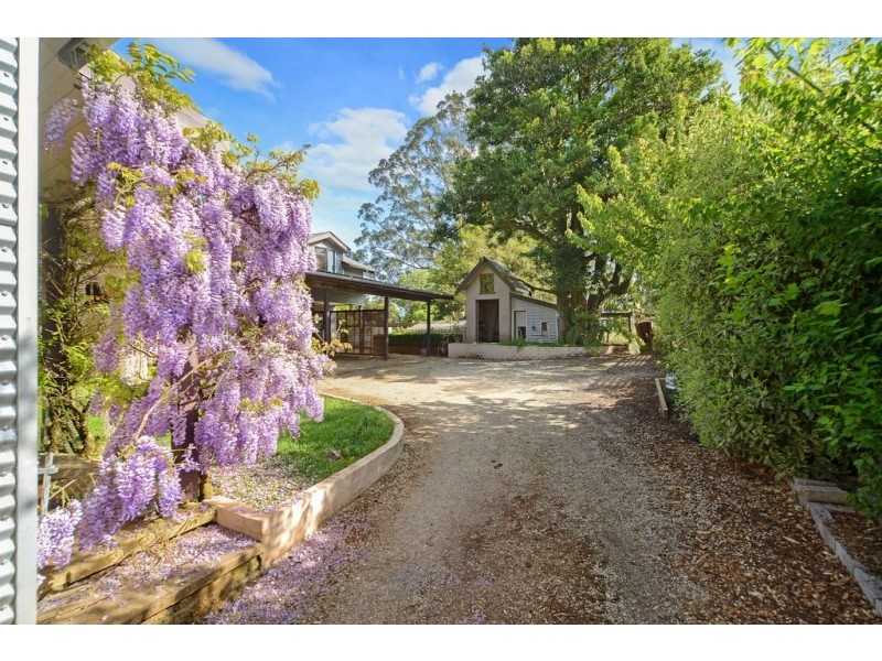 18 Charlotte Street, Robertson NSW 2577