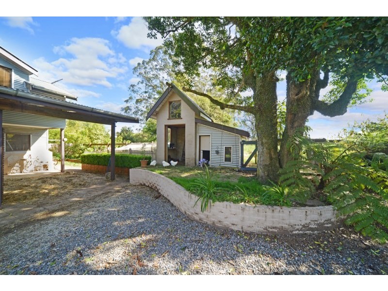 18 Charlotte Street, Robertson NSW 2577