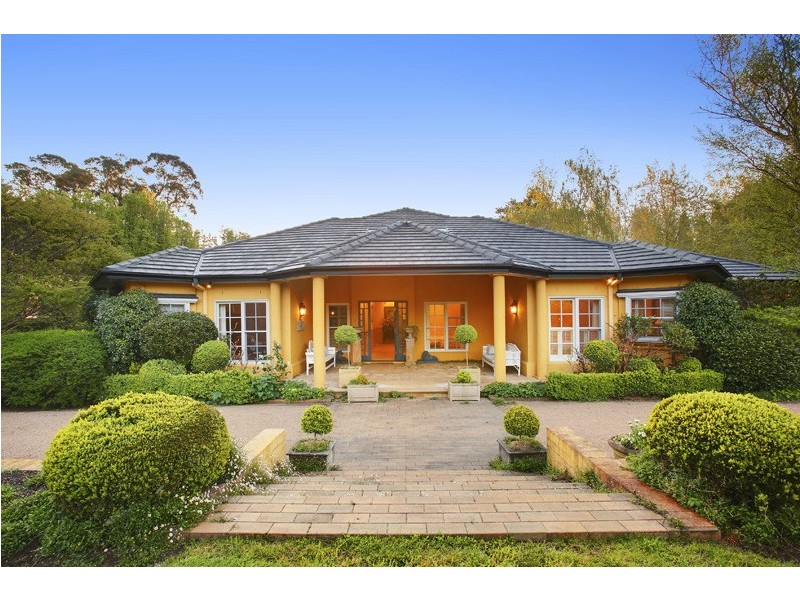 18 Werrington Street, Burradoo NSW 2576