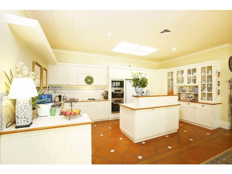 18 Werrington Street, Burradoo NSW 2576