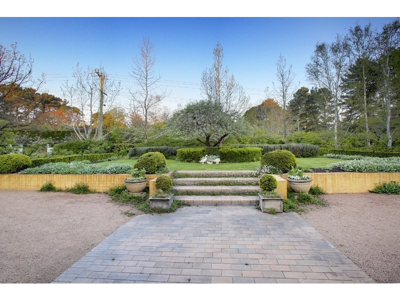 18 Werrington Street, Burradoo NSW 2576