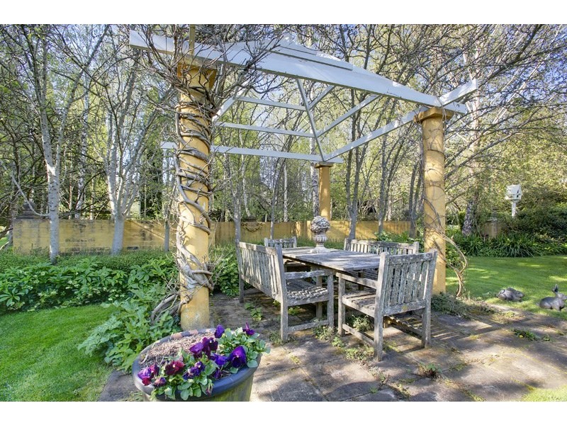 18 Werrington Street, Burradoo NSW 2576